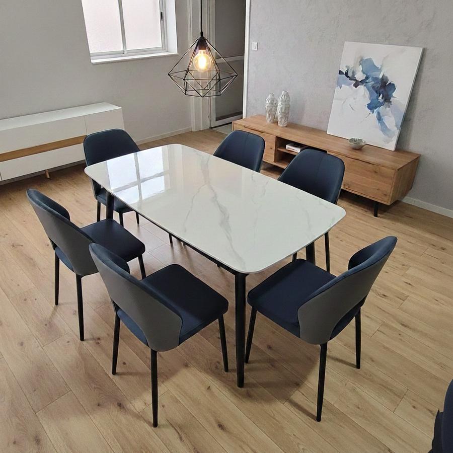Sillas de comedor Blue's — Cuerina azul y gris